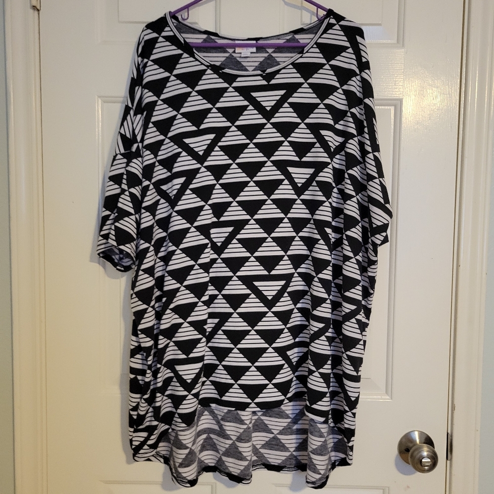 Lot of 3 LuLaRoe Irma shirts